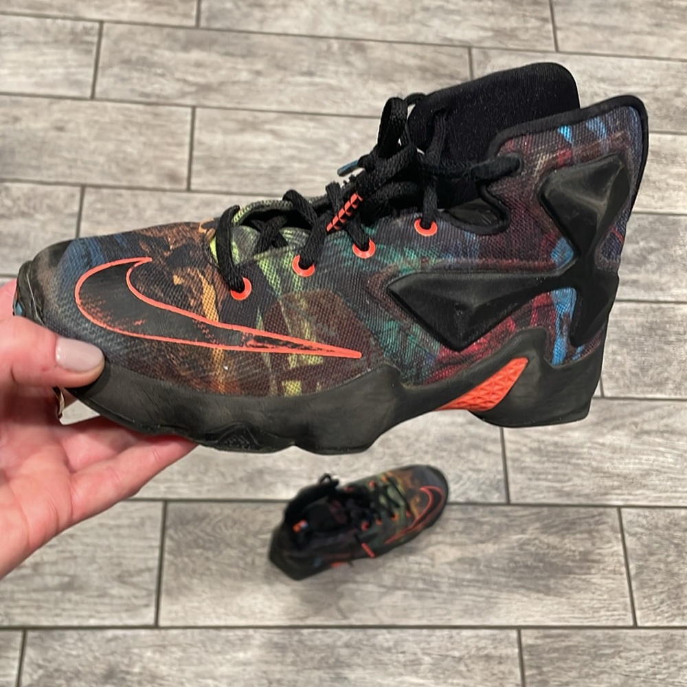 Kid’s Nike Lebron basketball sneakers